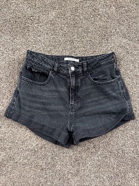 PacSun Women's 27 High-Rise Black Denim Mom Shorts EUC